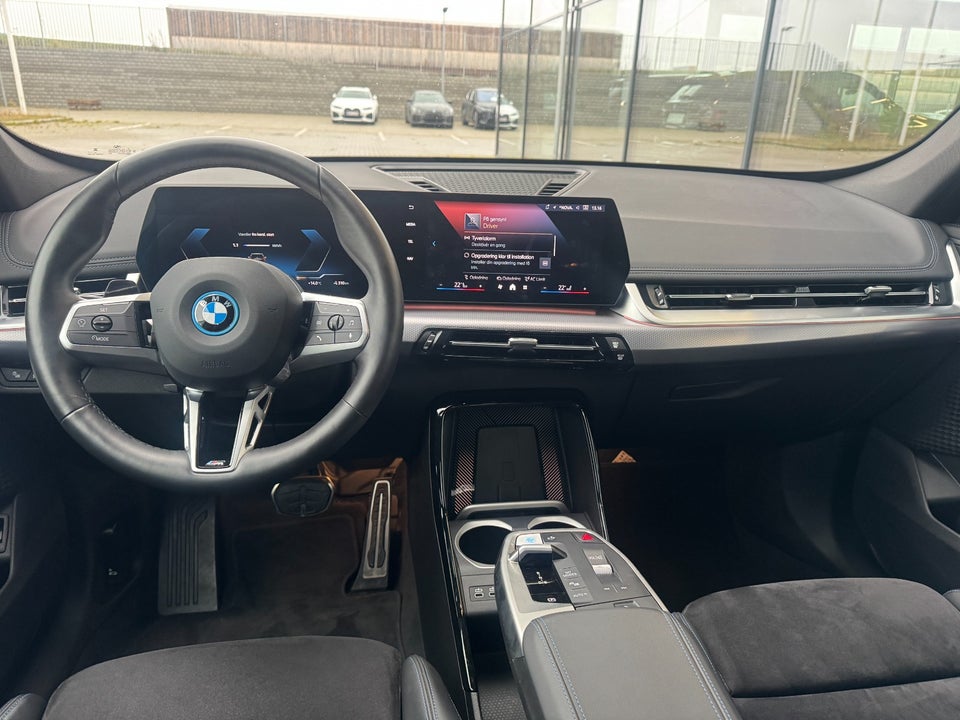BMW iX1 xDrive30 M-Sport 5d