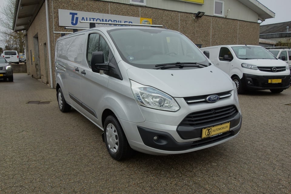 Ford Transit Custom 310L 2,2 TDCi 125 Trend Van 5d