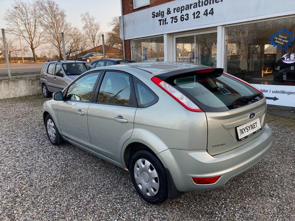 Ford Focus 1,4 80 Trend 5d