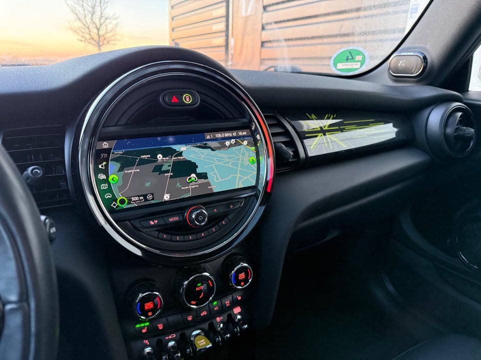 MINI Cooper SE Maximise 3d