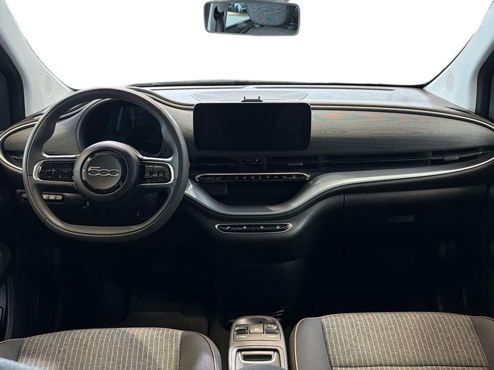 Fiat 500e 42 Icon Plus 3d