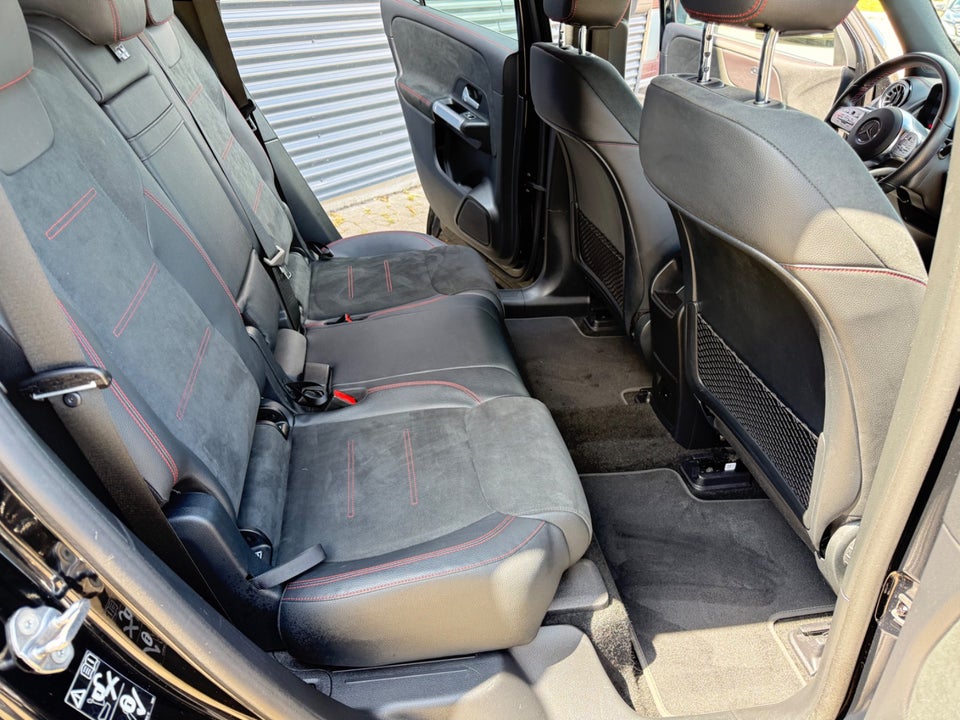 Mercedes EQB300 AMG Line 4Matic 5d