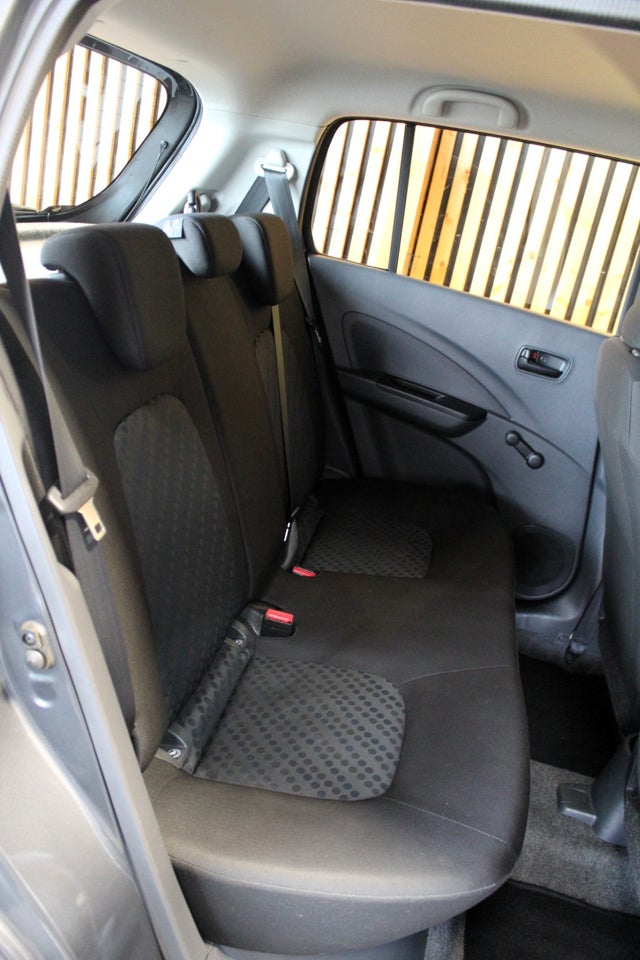 Suzuki Celerio 1,0 Dualjet Club 5d