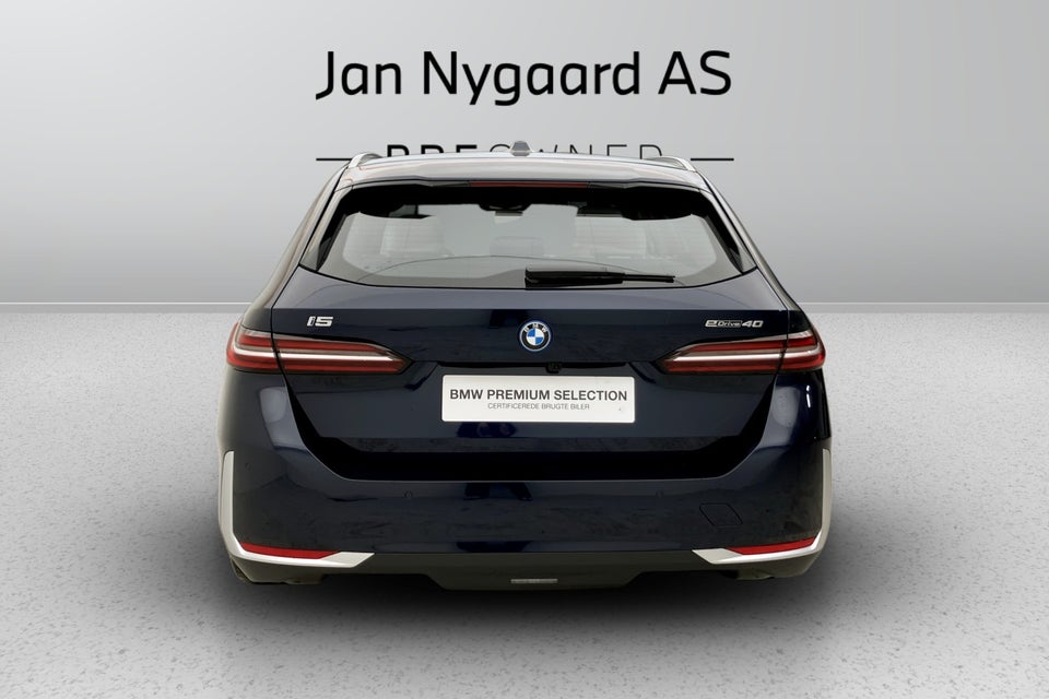 BMW i5 eDrive40 Touring Sport Line 5d