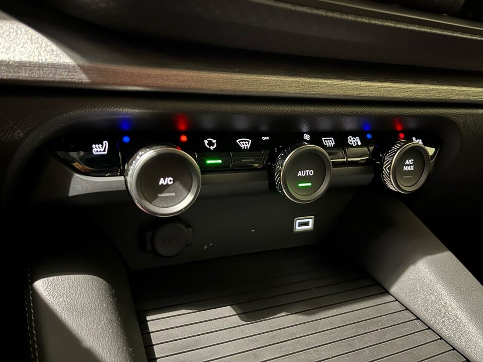 Citroën C5 X 1,6 Hybrid Concorde Premiere Pack EAT8 5d