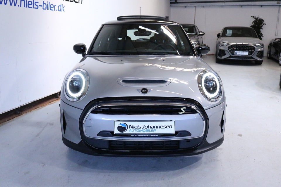 MINI Cooper SE Edition Premium Plus 3d