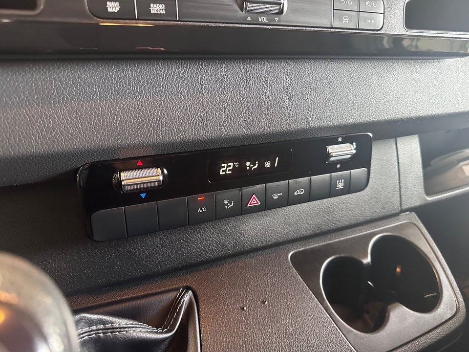 Mercedes Sprinter 319 3,0 CDi A2 Kassevogn RWD