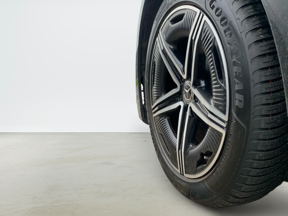 Mercedes EQE350 AMG Line 4d