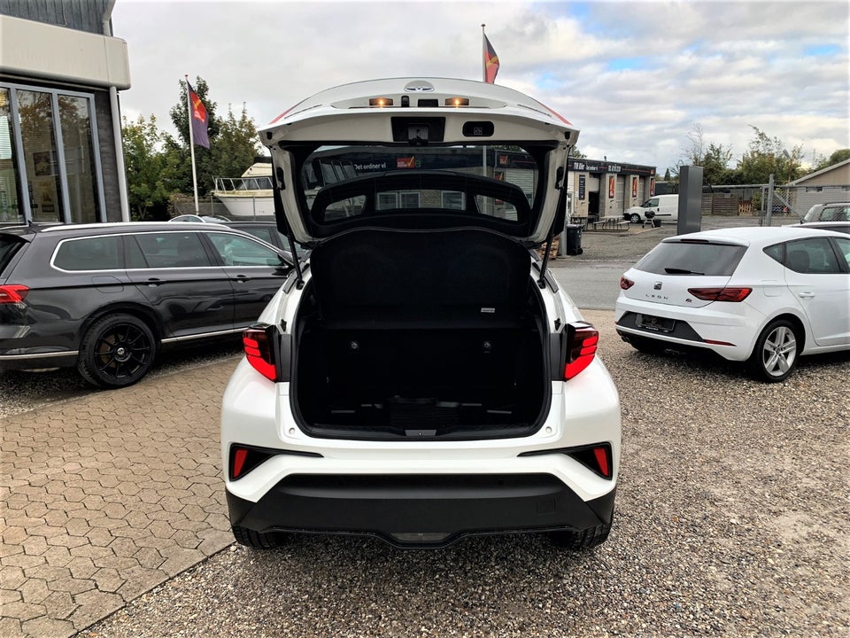 Toyota C-HR 1,8 Hybrid C-LUB Premium CVT 5d