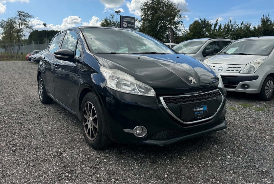 Peugeot 208 1,2 VTi Active 5d