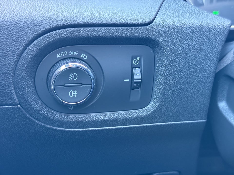 Opel Grandland X 1,6 Hybrid Cosmo Prestige aut. 5d