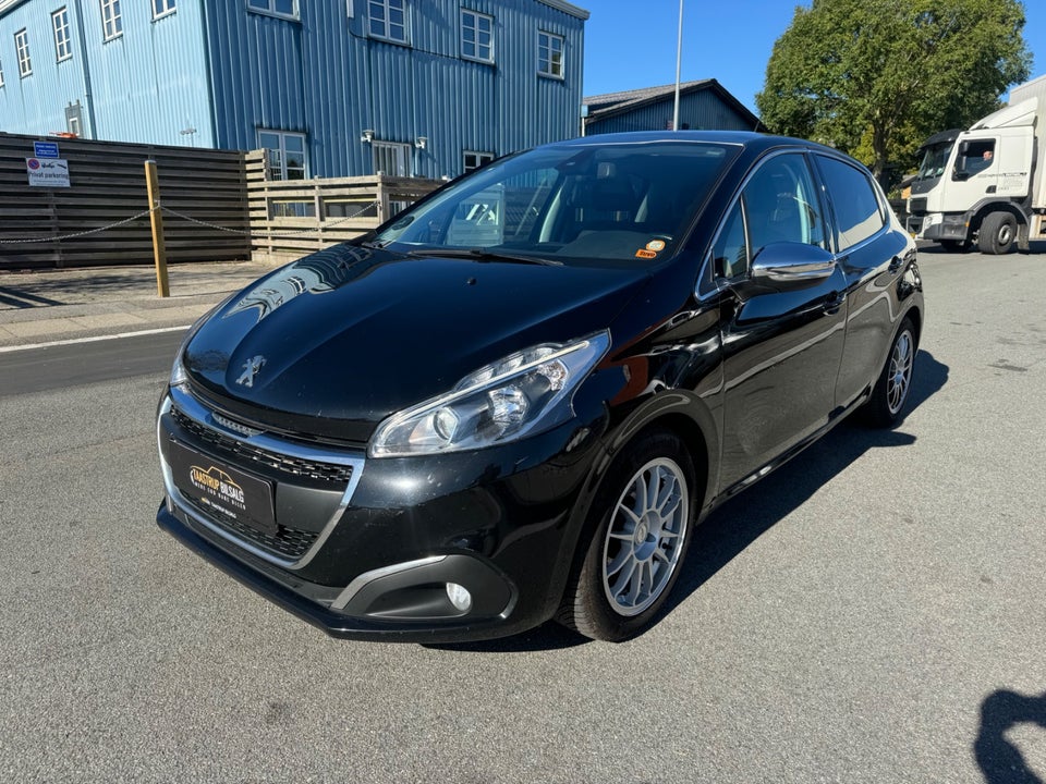 Peugeot 208 1,6 BlueHDi 100 Envy 5d