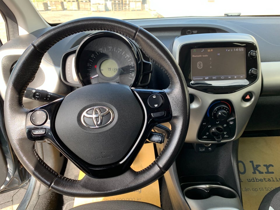 Toyota Aygo 1,0 VVT-i x-sky 5d