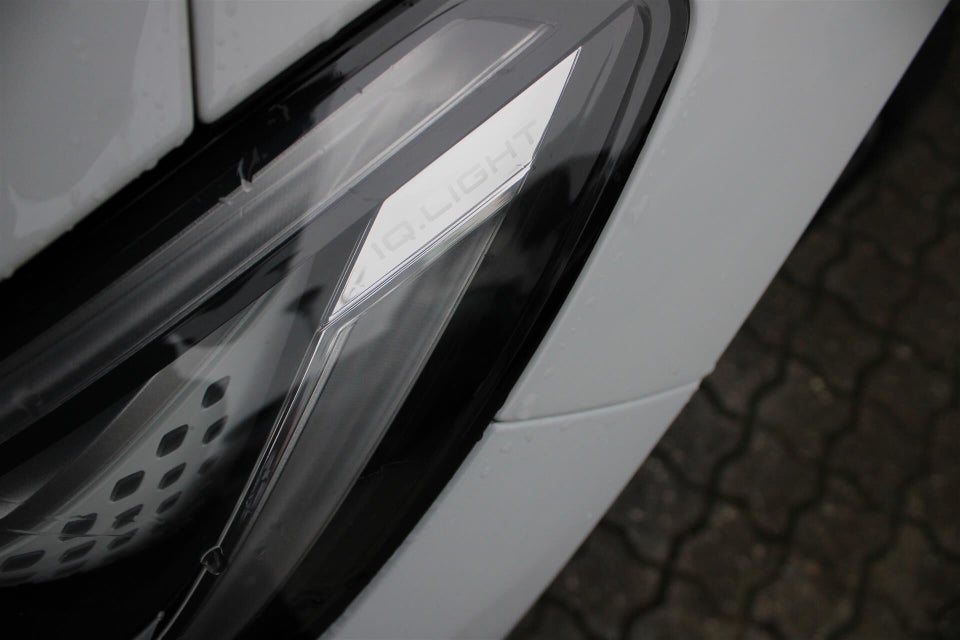 VW ID.3 58 Family 5d