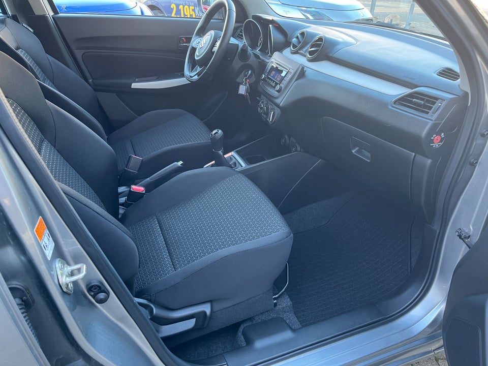 Suzuki Swift 1,2 mHybrid Club 5d