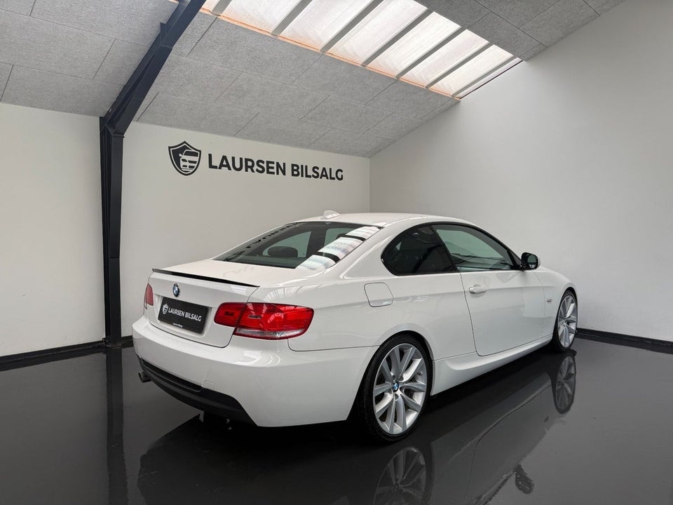 BMW 320d 2,0 Coupé Steptr. 2d