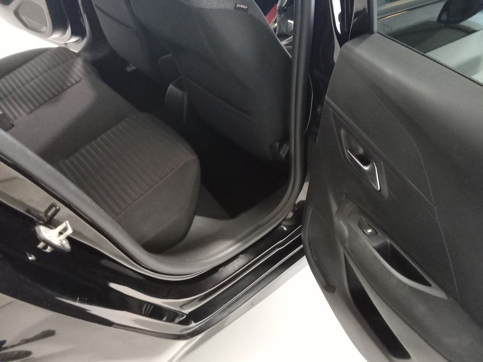 Peugeot 208 1,2 PureTech 75 Active Pack 5d