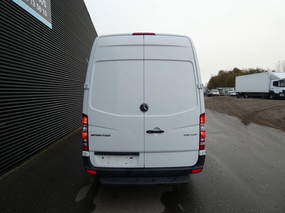 Mercedes Sprinter 316 2,2 CDi A2 Kassevogn RWD