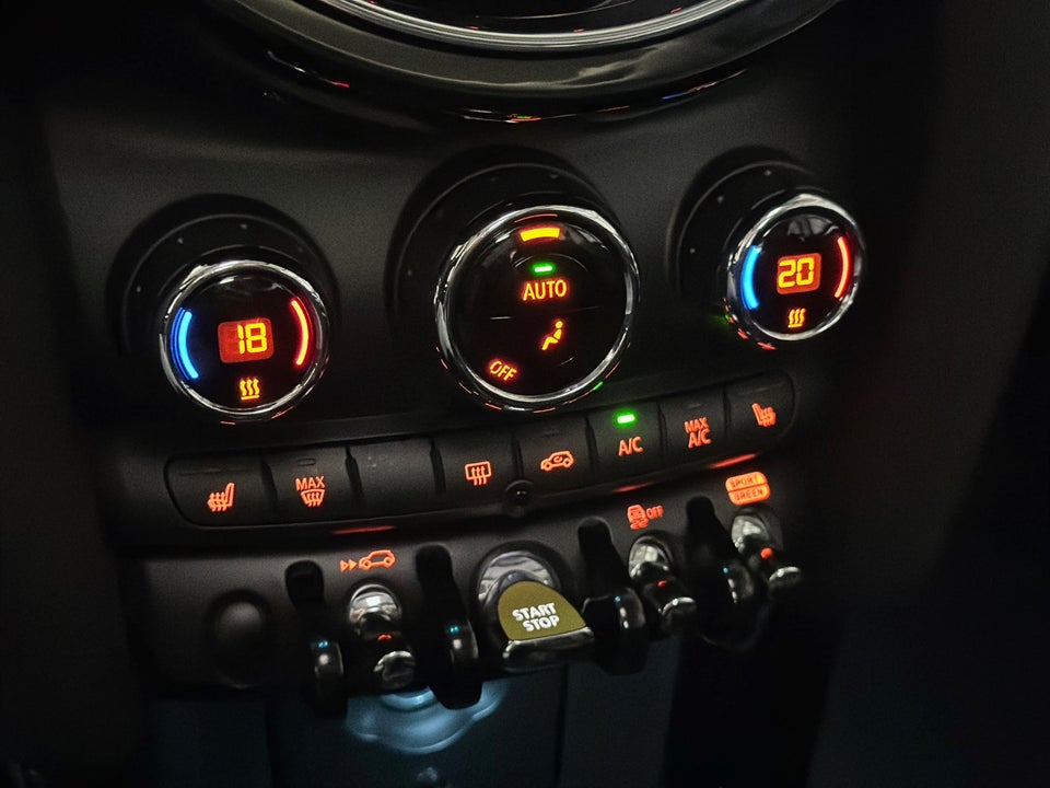 MINI Cooper SE Camden Edition 3d