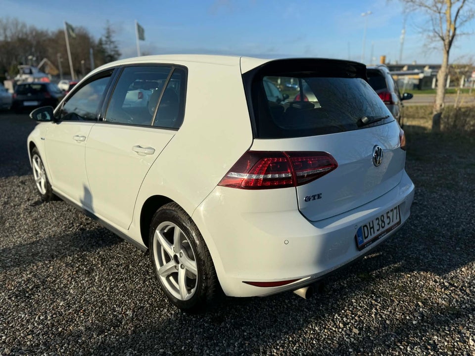 VW Golf VII 1,4 GTE DSG 5d