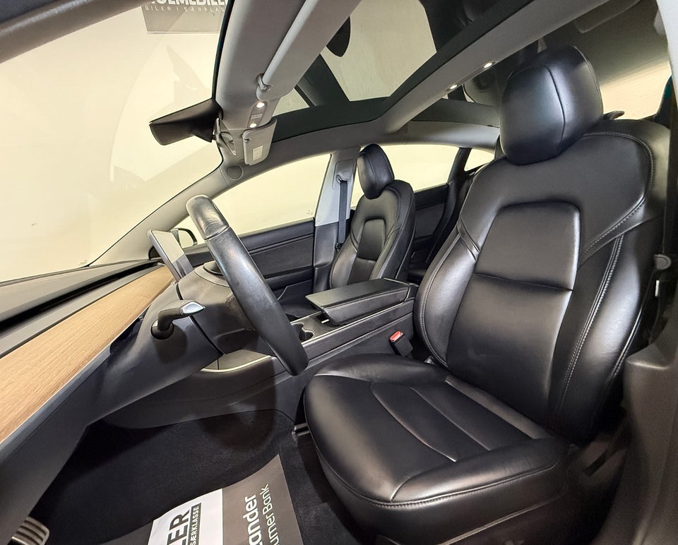 Tesla Model 3 Performance AWD 4d