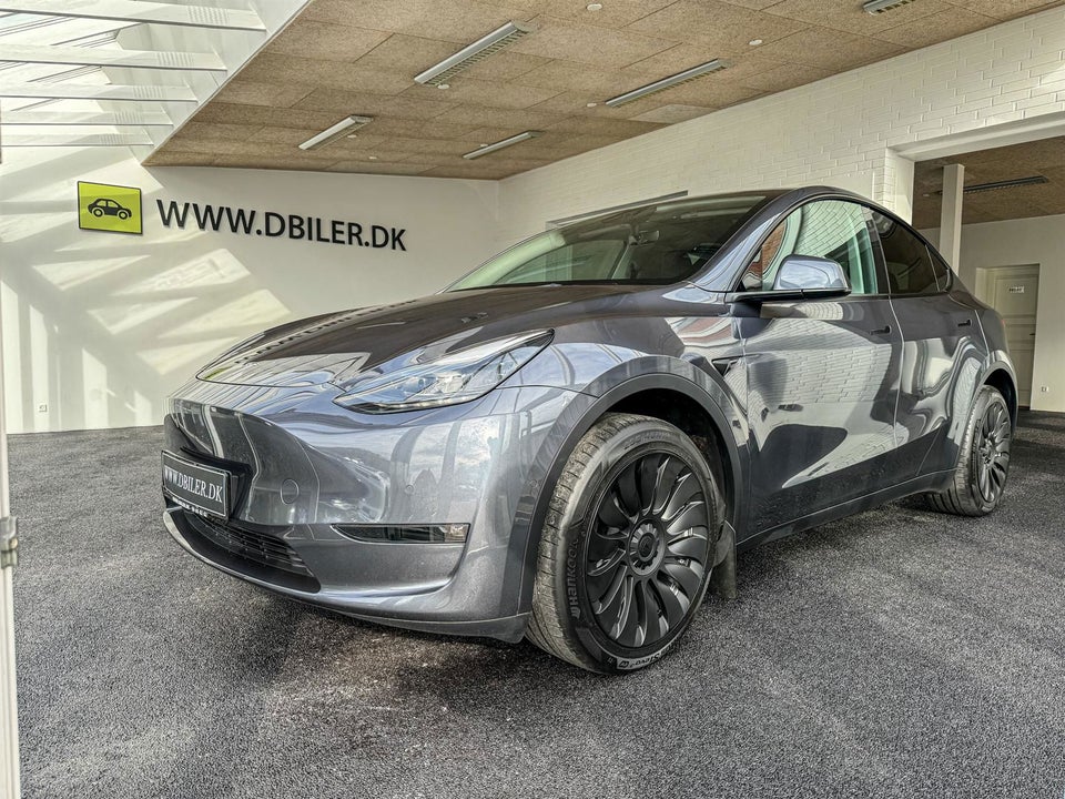 Tesla Model Y Long Range AWD 5d