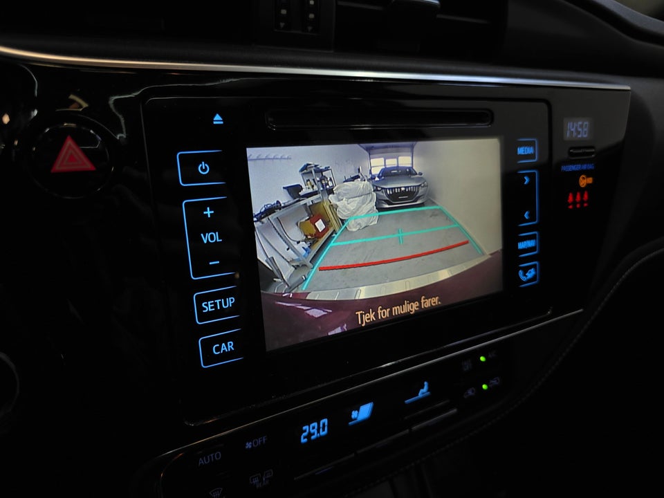 Toyota Auris 1,2 T T2 Style 5d