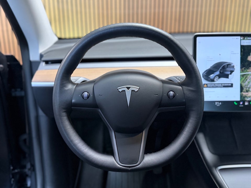 Tesla Model Y Long Range AWD 5d