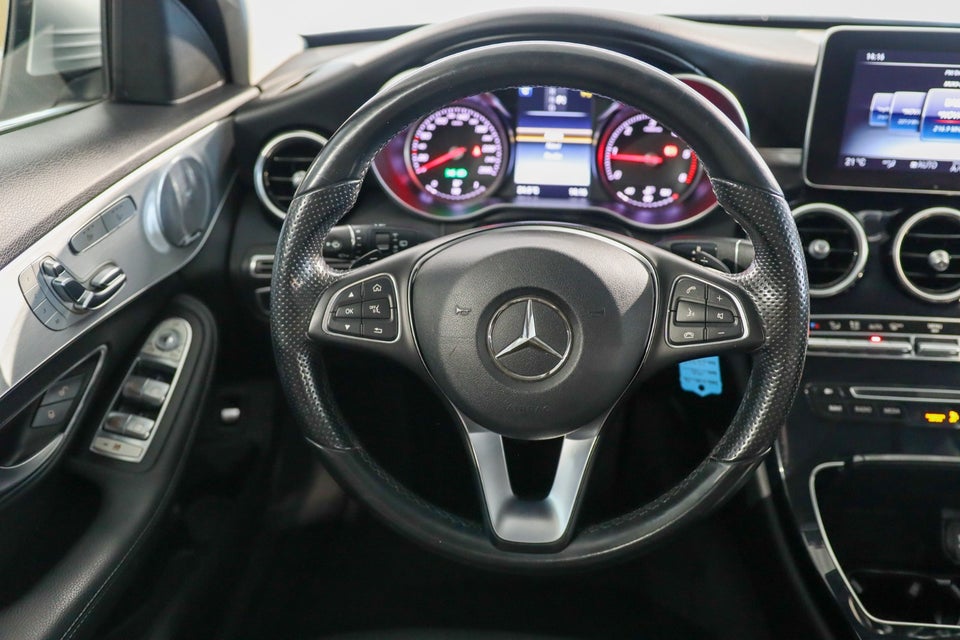 Mercedes C220 d 2,2 Avantgarde stc. aut. 5d