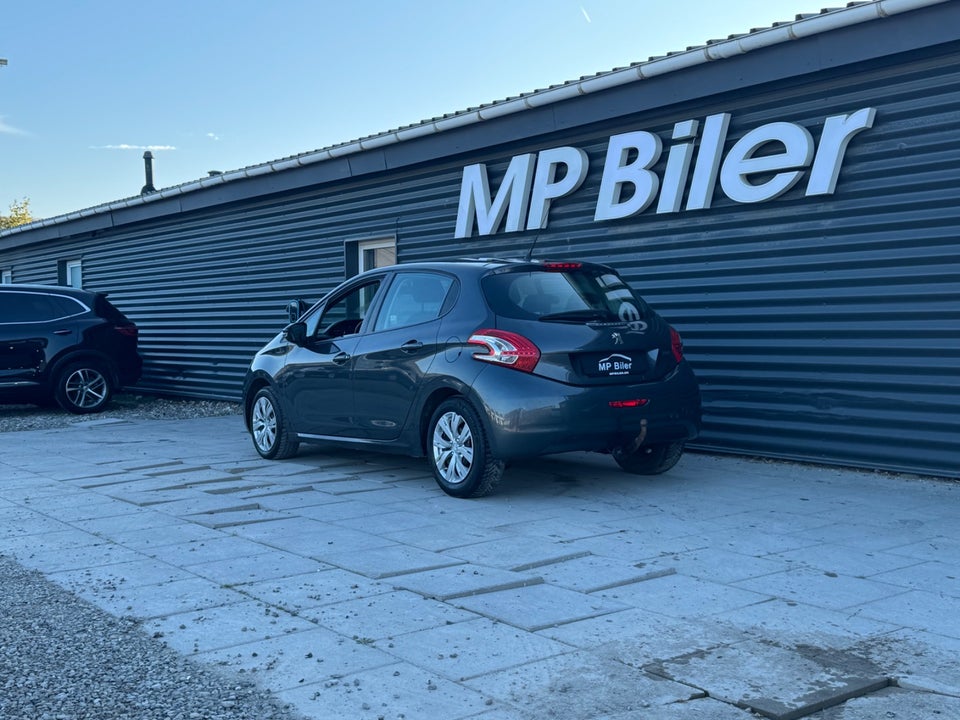 Peugeot 208 1,0 VTi Active 5d
