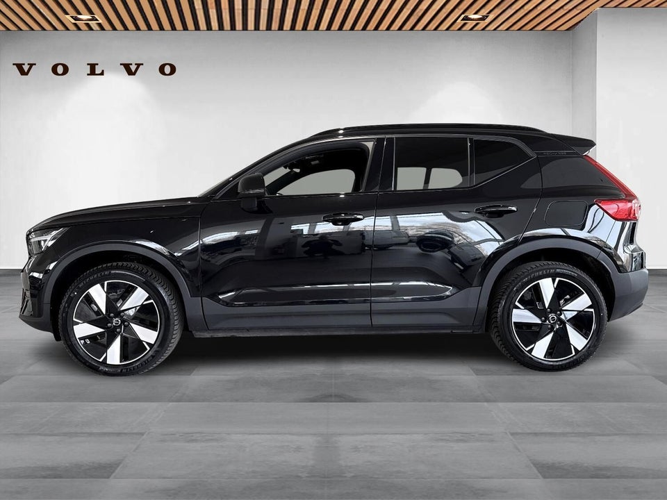 Volvo XC40 ReCharge Twin Plus 5d
