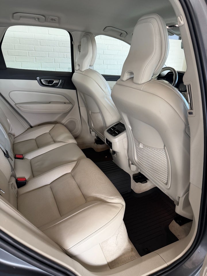 Volvo XC60 2,0 D4 190 Inscription aut. 5d