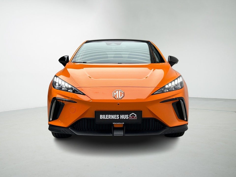 MG 4 77 Luxury Extended Range 5d