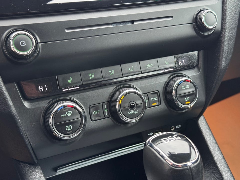 Skoda Octavia 1,6 TDi 110 Style Combi DSG 5d