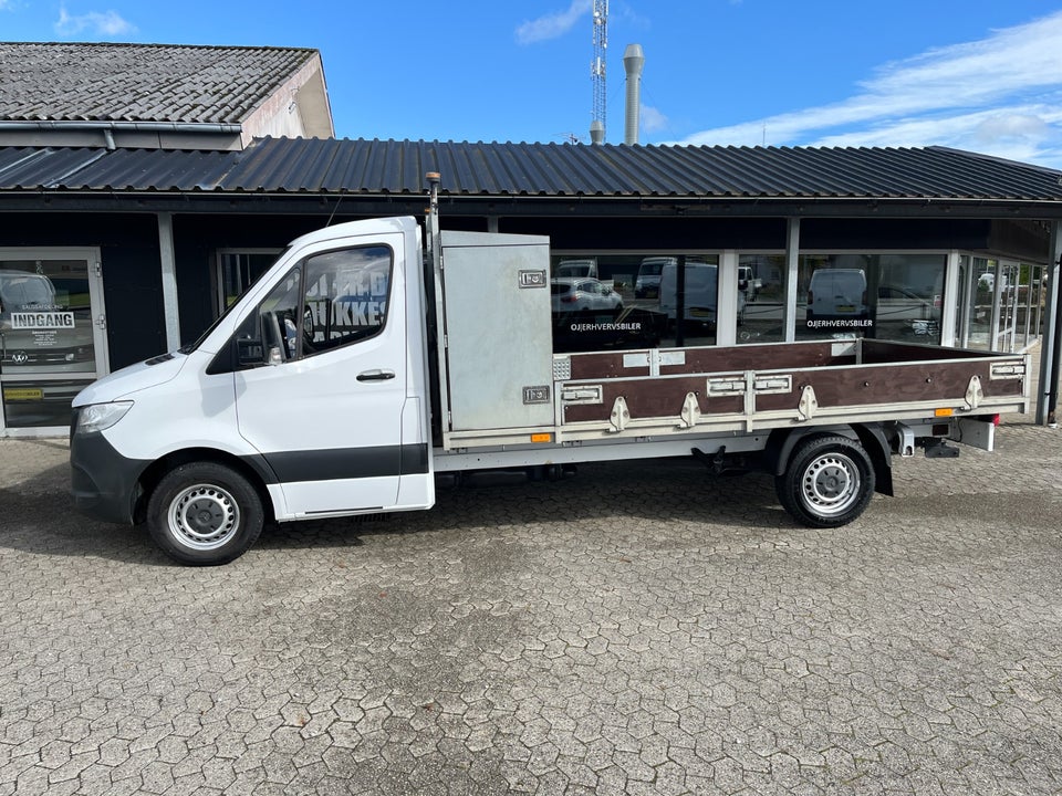 Mercedes Sprinter 317 2,0 CDi A3 Chassis aut. RWD 2d