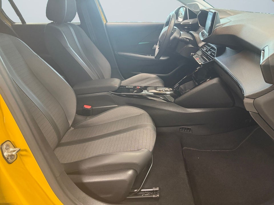 Peugeot e-208 50 Allure 5d