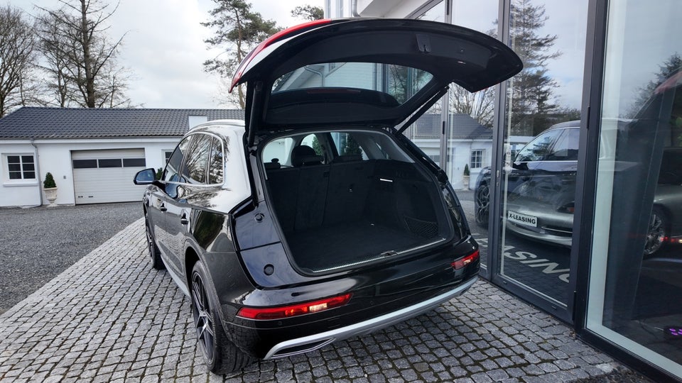 Audi Q5 2,0 TFSi 252 quattro S-tr. 5d