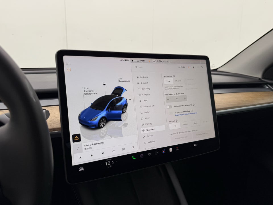 Tesla Model Y RWD 5d