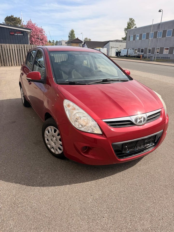 Hyundai i20 1,25 Comfort 5d