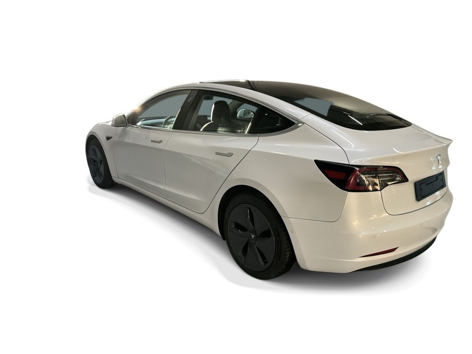 Tesla Model 3 Long Range AWD 4d