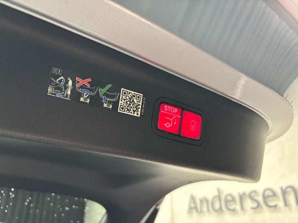 Mercedes EQE300 SUV 5d