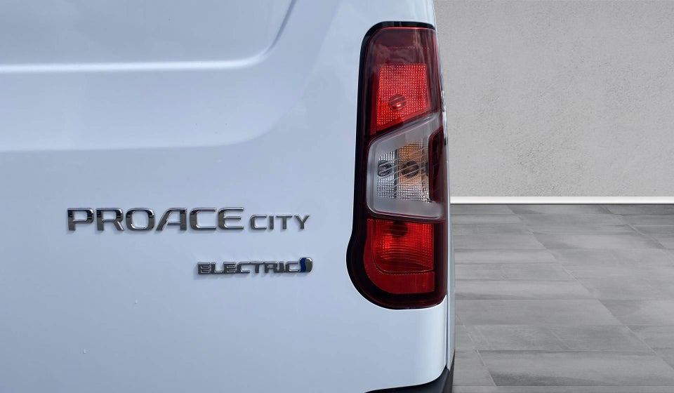 Toyota ProAce City 50 Medium Comfort 5d