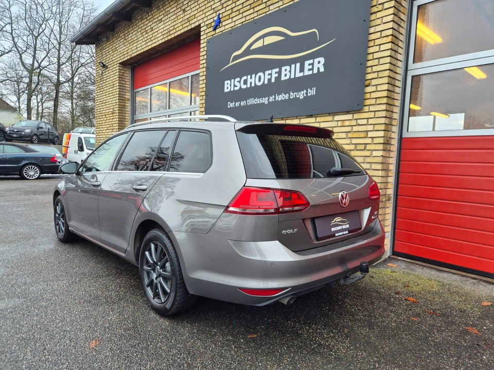 VW Golf VII 1,6 TDi 105 Highline Variant BMT 5d
