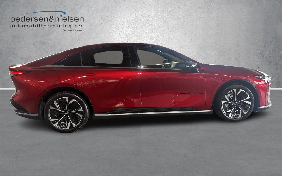Mazda 6e Takumi Long Range 5d