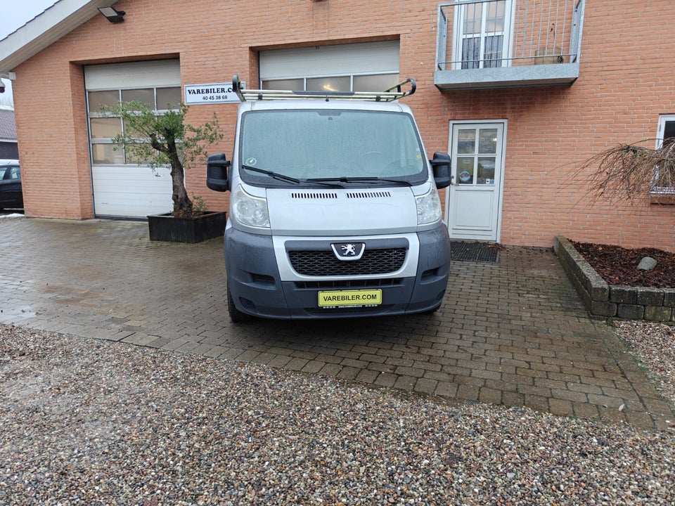 Peugeot Boxer 330 2,2 HDi 110 Kassevogn L1H1