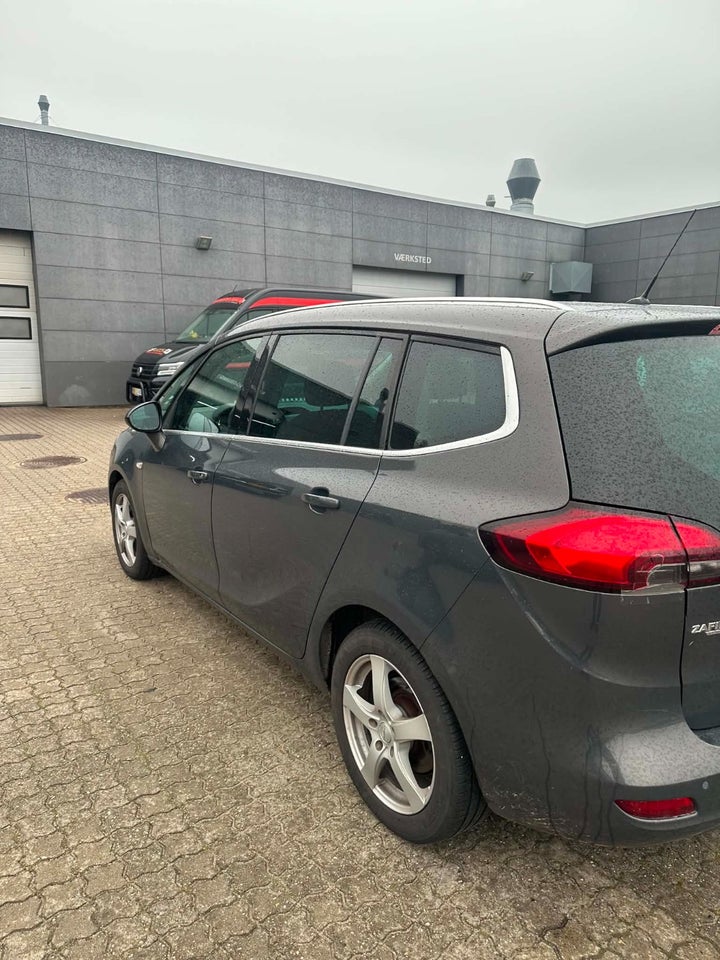Opel Zafira Tourer 2,0 CDTi 130 Enjoy eco 7prs 5d