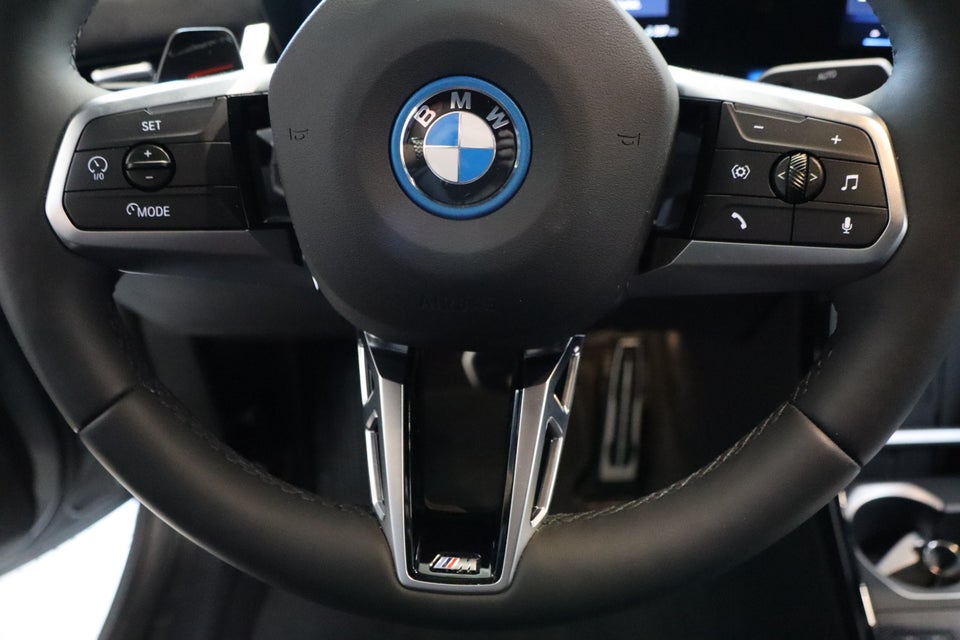 BMW iX2 eDrive20 M-Sport Premium 5d