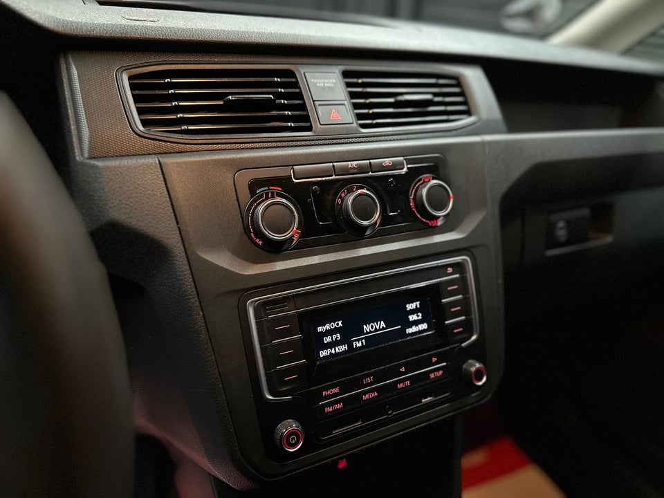 VW Caddy 2,0 TDi 102 BlueMotion Van 4d