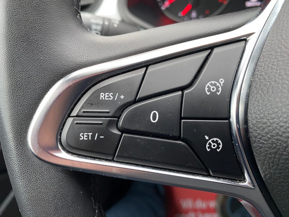 Renault Captur 1,0 TCe 100 Zen 5d