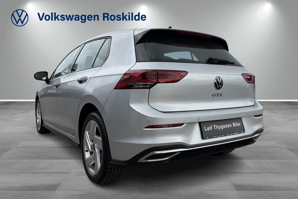 VW Golf VIII 1,4 GTE DSG 5d